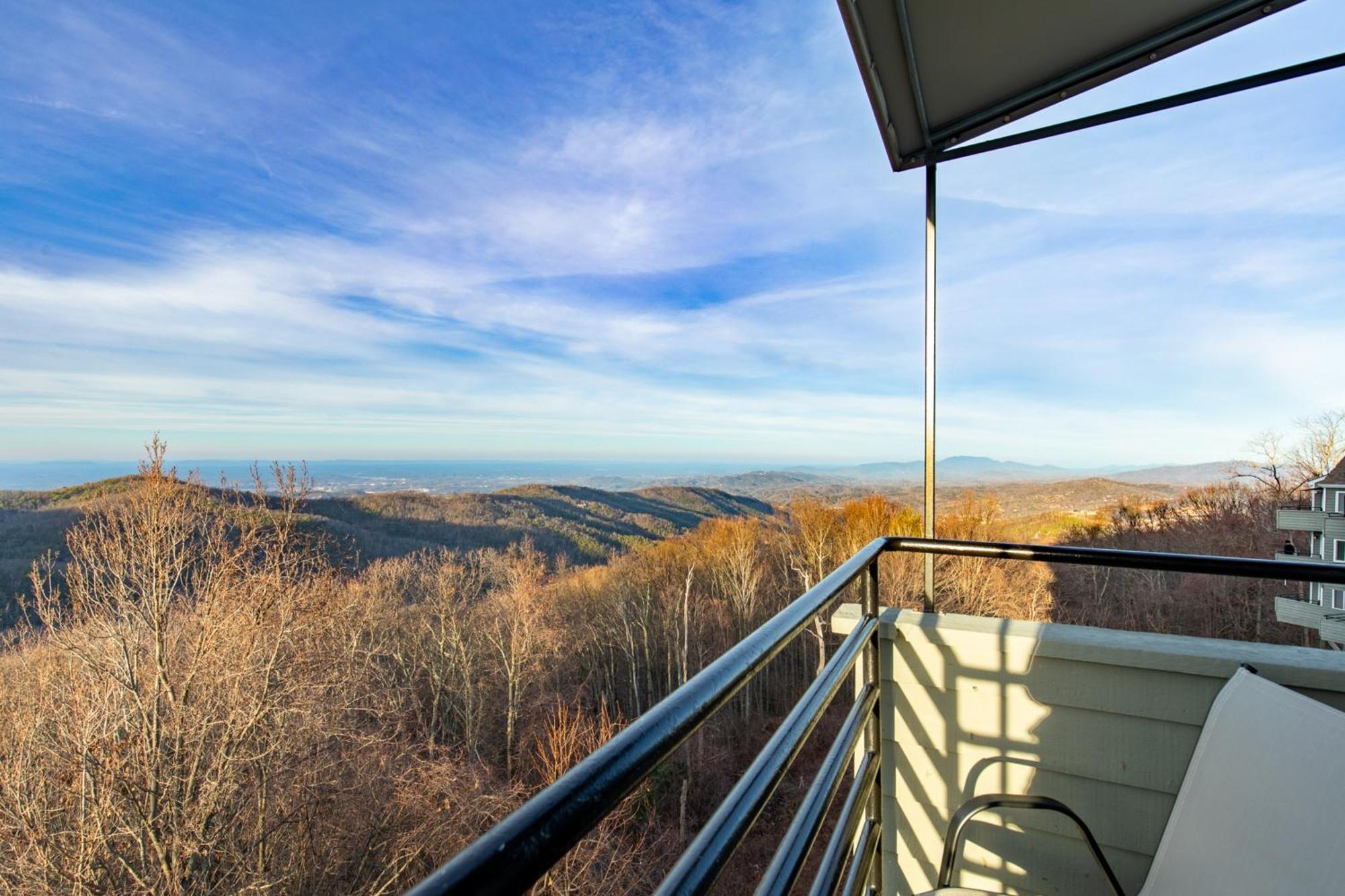 Апартаменты Gatlinburg Summit Smoky Mountains View Экстерьер фото