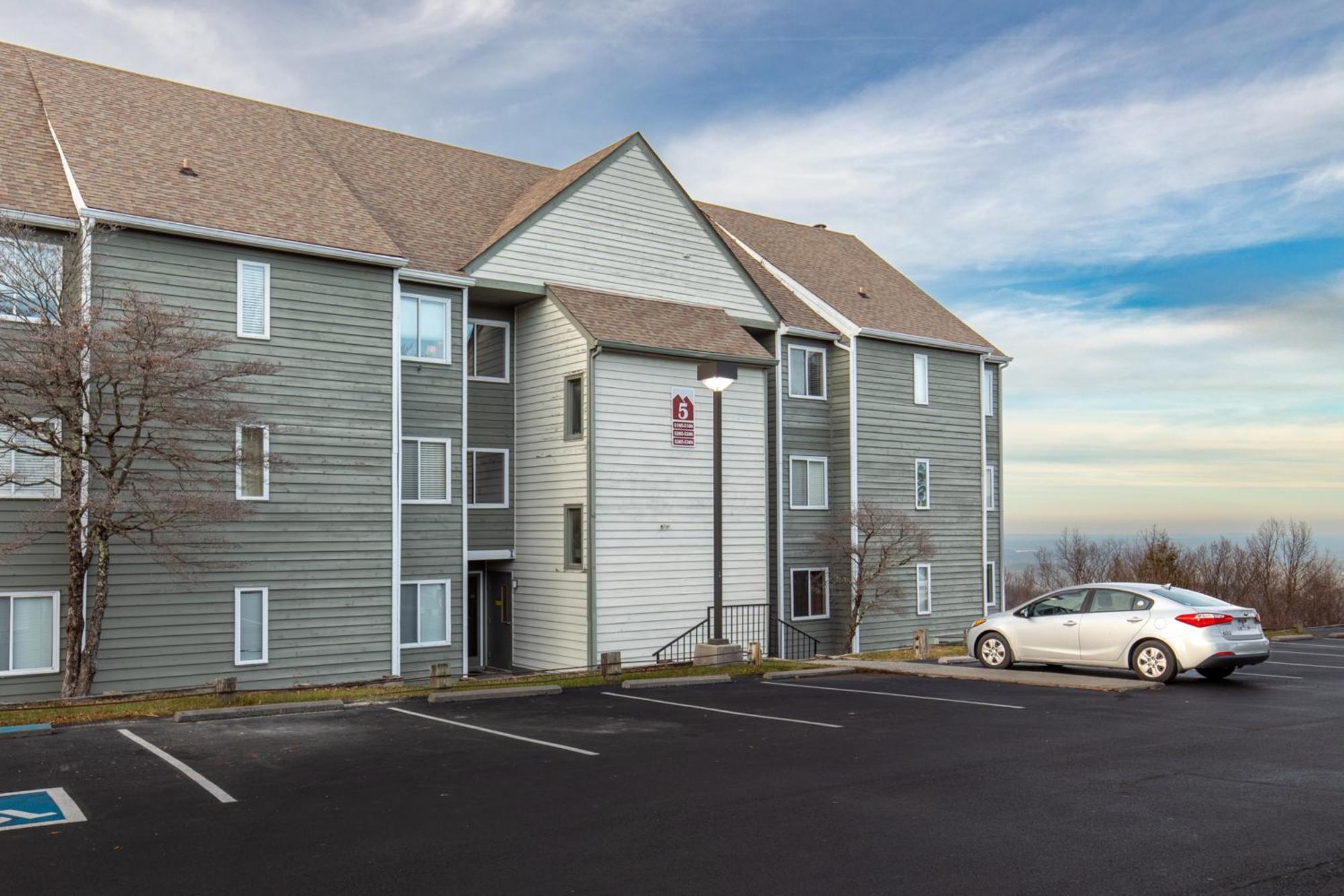 Апартаменты Gatlinburg Summit Smoky Mountains View Экстерьер фото